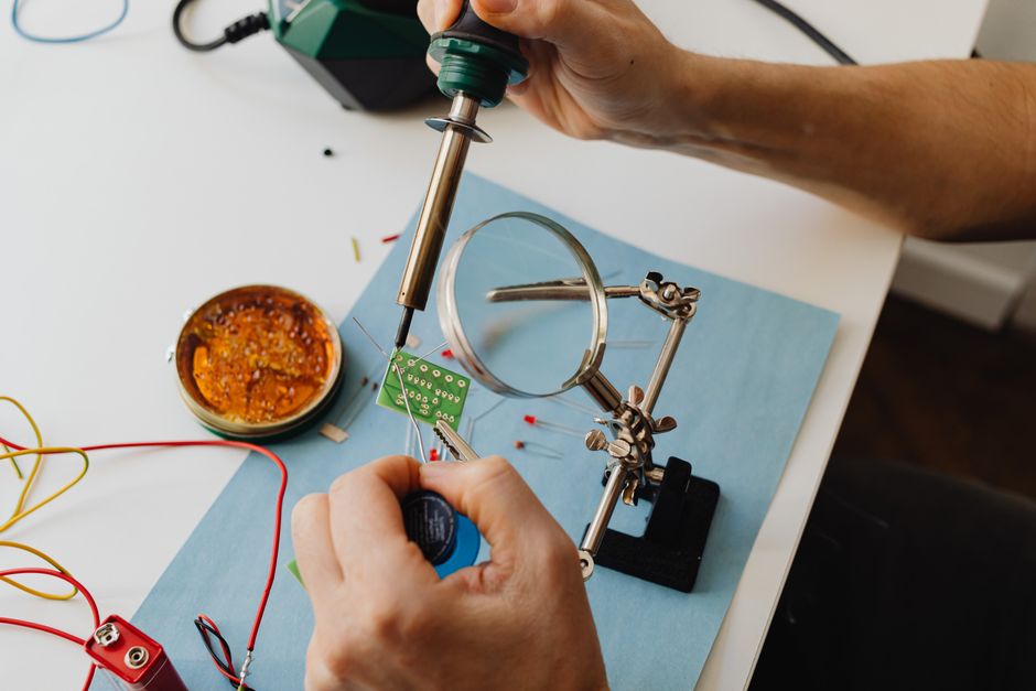 A Realistic Routine for Copper Foil & Soldering Tech That Fits a Busy Life
